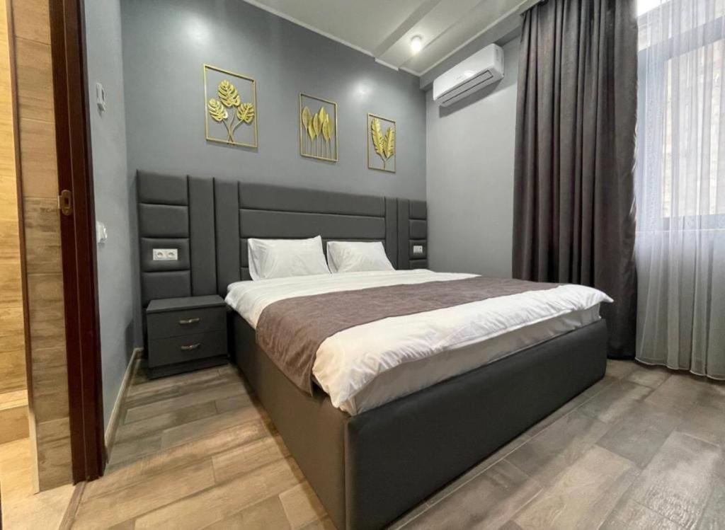 Days Inn Appartement Erévan Extérieur photo